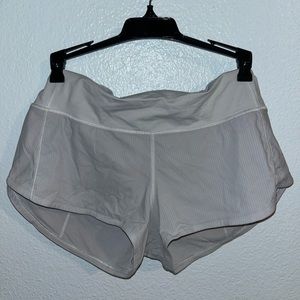 LULULEMON SPEED UP SHORTS